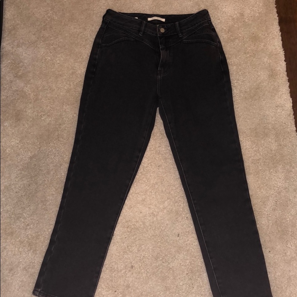 Black boyfriend jeans